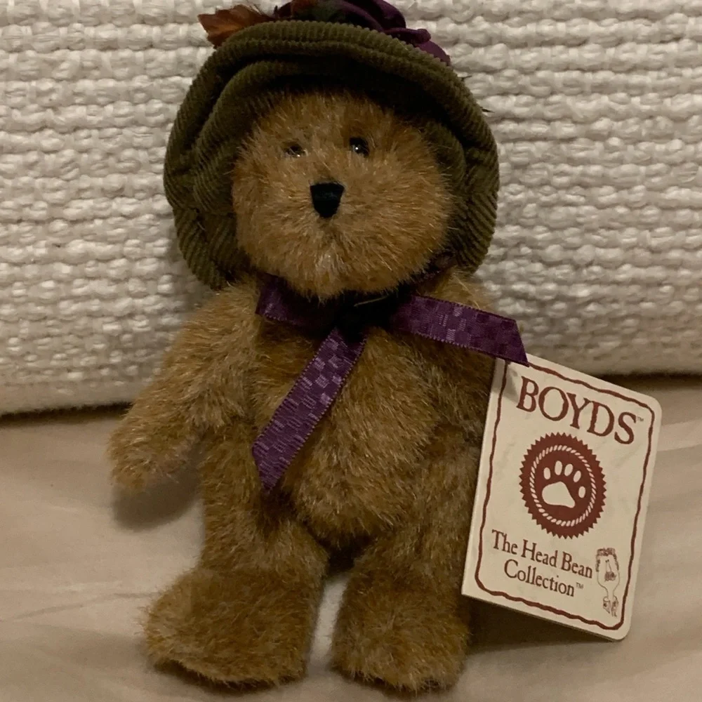 This is the Boyd’s bear  Bordeaux wine collection Bears - Picture 6 of 6
